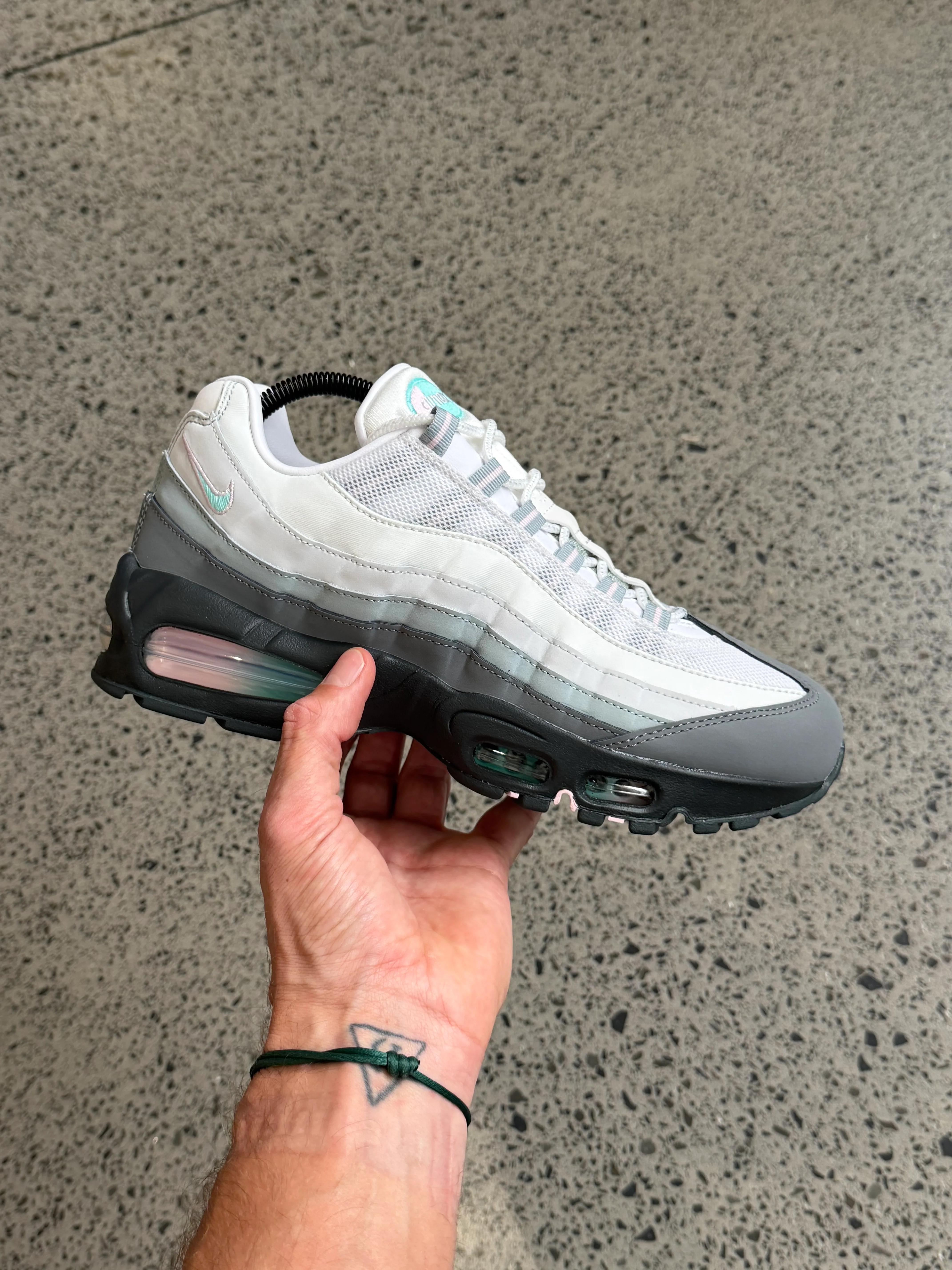 Nike Air Max 95 Big Bubble White Hyper Turquoise Pink Foam - Image 2