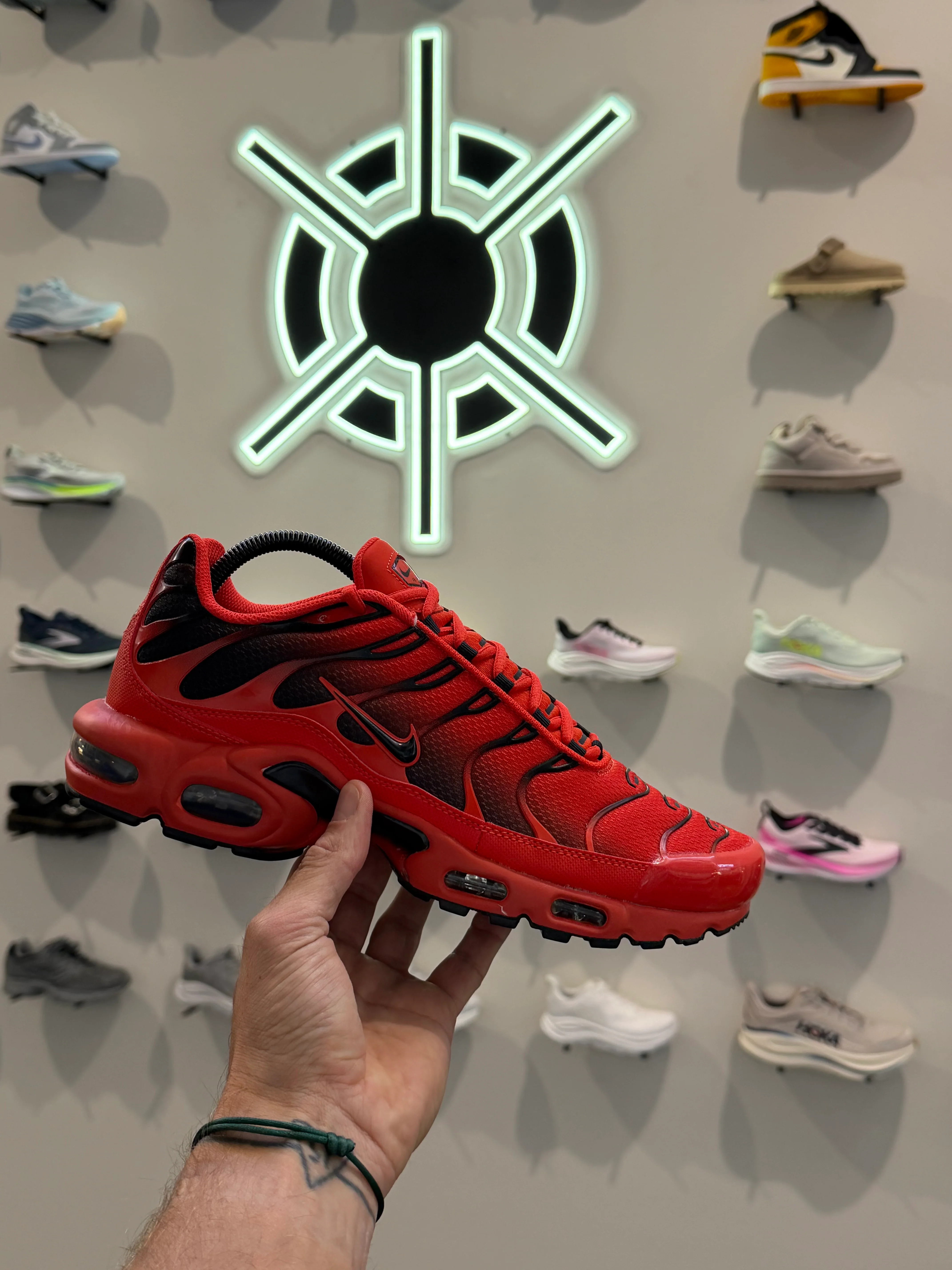 Nike Air Max Plus Tuned 1 Picante Red Black - Image 10