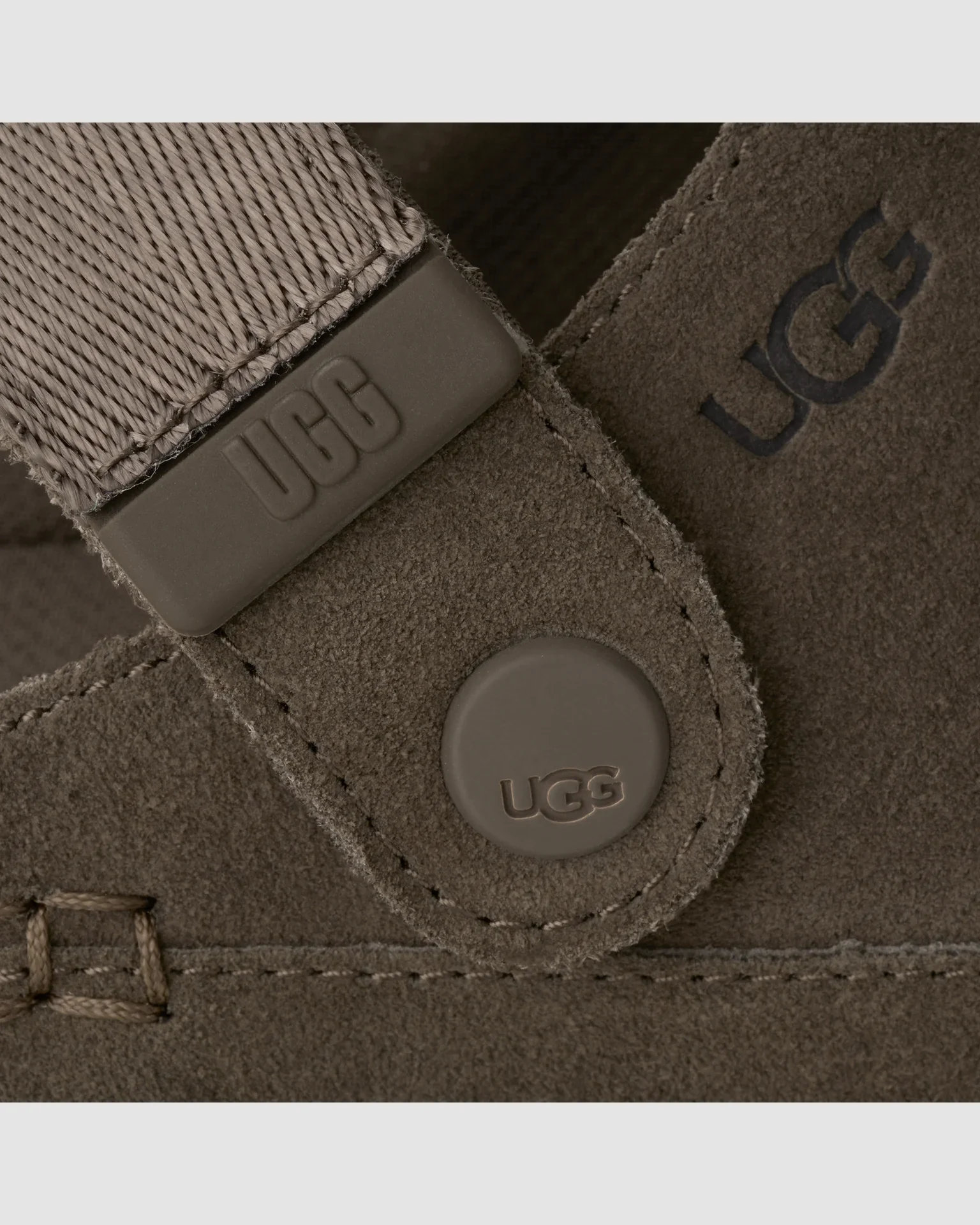 UGG Goldenstar Clog Dense Smoke Women's - Image 5