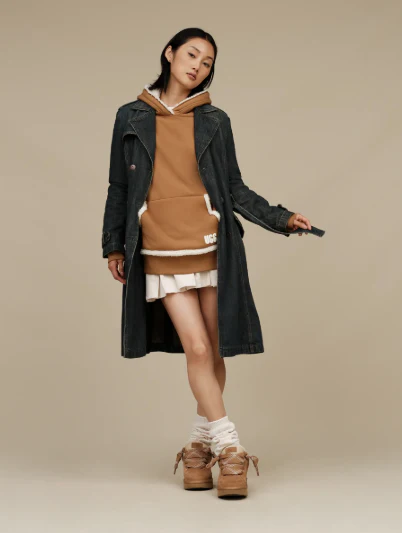 UGG Lowmel Chestnut Women's - Image 5